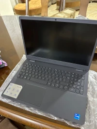 Pc portable Dell Vostro 15 3000 i5 11G