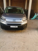 voitures-fiat-doblo-2024-dz-annaba-algerie