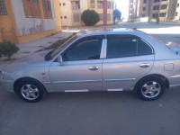 voitures-hyundai-accent-2016-gls-mahdia-tiaret-algerie