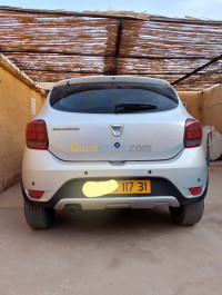 voitures-dacia-sandero-2017-stepway-bechar-algerie