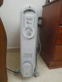 Vente Bain de Huile / Delonghi Vento 11 élements