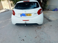 voitures-peugeot-208-2014-allure-sedrata-souk-ahras-algerie