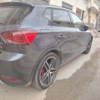 voitures-seat-ibiza-2021-fr-biskra-algerie