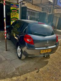سيارات-renault-clio-3-2009-عزازقة-تيزي-وزو-الجزائر
