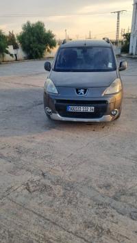 سيارات-peugeot-partner-2012-tepee-برج-بوعريريج-الجزائر