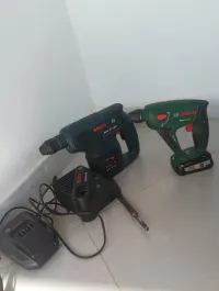  2 Marteau perforateur Bosch