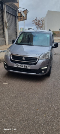 voitures-peugeot-partner-2018-tepee-allure-setif-algerie