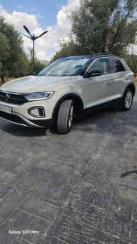 سيارات-volkswagen-t-roc-2022-life-plus-باتنة-الجزائر