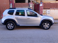 voitures-dacia-duster-2014-facelift-laureate-ain-bessem-bouira-algerie