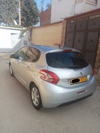 voitures-peugeot-208-2013-active-oued-sly-chlef-algerie