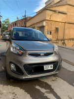 utilitaire-kia-picanto-2013-tablat-medea-algerie