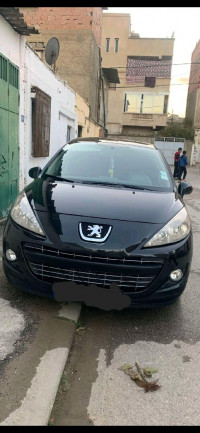 voitures-peugeot-207-2011-sportium-baraki-alger-algerie