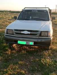 السيارات-النفعية-toyota-hilux-2003-غليزان-الجزائر