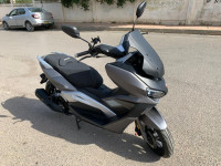 motos-scooters-vmax-2023-el-harrach-alger-algerie