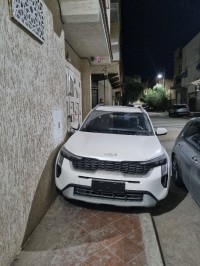 سيارات-kia-sonet-2025-بسكرة-الجزائر