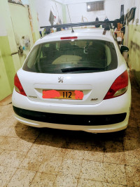 voitures-peugeot-207-2012-sportium-el-mouradia-alger-algerie