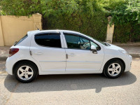 voitures-peugeot-207-2011-allure-tizi-ouzou-algerie