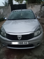 voitures-dacia-sandero-2008-ain-defla-algerie