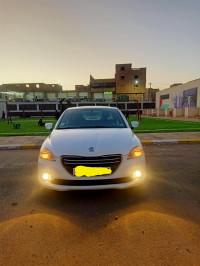 voitures-peugeot-301-2015-active-saida-algerie