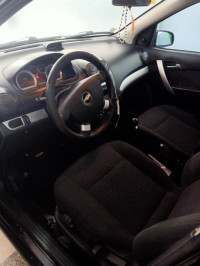 voitures-chevrolet-aveo-4-portes-2010-saida-algerie