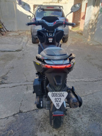 motos-et-scooters-vmax-2022-bordj-el-bahri-alger-algerie