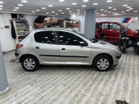 voitures-peugeot-206-2004-alger-centre-algerie