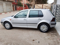 voitures-volkswagen-golf-4-1999-match-ouled-el-alleug-blida-algerie