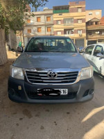 voitures-toyota-hilux-2016-legend-sc-4x2-baba-hassen-alger-algerie