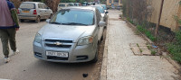 voitures-chevrolet-aveo-4-portes-2009-لباز-medea-algerie