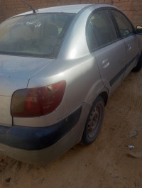 voitures-kia-rio-5-portes-2006-el-oued-algerie