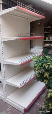 stockage-et-magasinage-etagere-de-superette-el-achour-alger-algerie