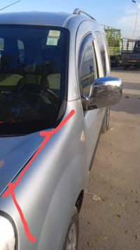 voitures-renault-kangoo-2012-hammedi-boumerdes-algerie