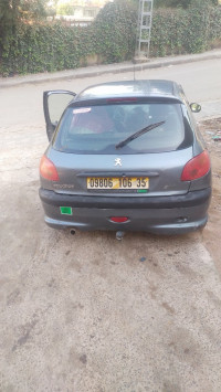 voitures-peugeot-206-2006-si-mustapha-boumerdes-algerie