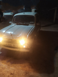 voitures-renault-4-1984-sobha-chlef-algerie