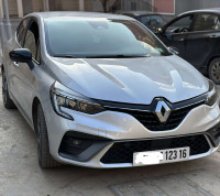 voitures-renault-clio5-2023-rs-line-bouira-algerie