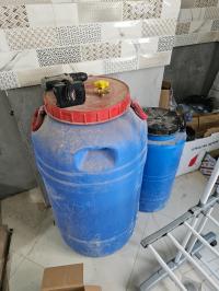 بناء-و-أشغال-deux-petites-bouteilles-deau-برج-الكيفان-الجزائر