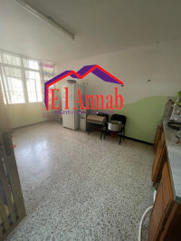 appartement-location-f5-annaba-el-bouni-algerie