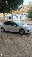 citadine-peugeot-207-2012-teghalimet-sidi-bel-abbes-algerie