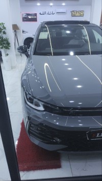 سيارات-volkswagen-golf-8-2025-r-line-الميلية-جيجل-الجزائر