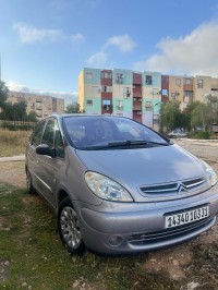 سيارات-citroen-xsara-picasso-2003-وهران-الجزائر