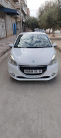 voitures-peugeot-208-2014-fennec-tlemcen-algerie