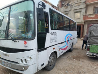 bus-izuzu-2009-souk-ahras-algerie