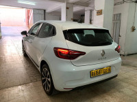 voitures-renault-clio-5-2022-business-dely-brahim-alger-algerie