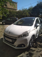 voitures-peugeot-208-2016-allure-facelift-sidi-moussa-alger-algerie