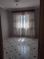 appartement-vente-f5-alger-les-eucalyptus-algerie