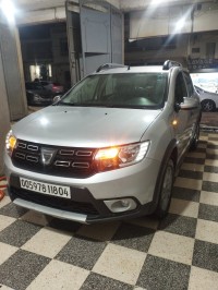 سيارات-dacia-sandero-2018-stepway-أم-البواقي-الجزائر