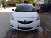 voitures-toyota-yaris-sedan-2012-annaba-algerie