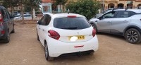 سيارات-peugeot-208-2014-allure-تلمسان-الجزائر