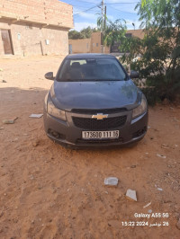 voitures-chevrolet-cruze-2011-el-meniaa-menia-algerie