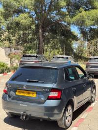 سيارات-skoda-fabia-2015-باتنة-الجزائر